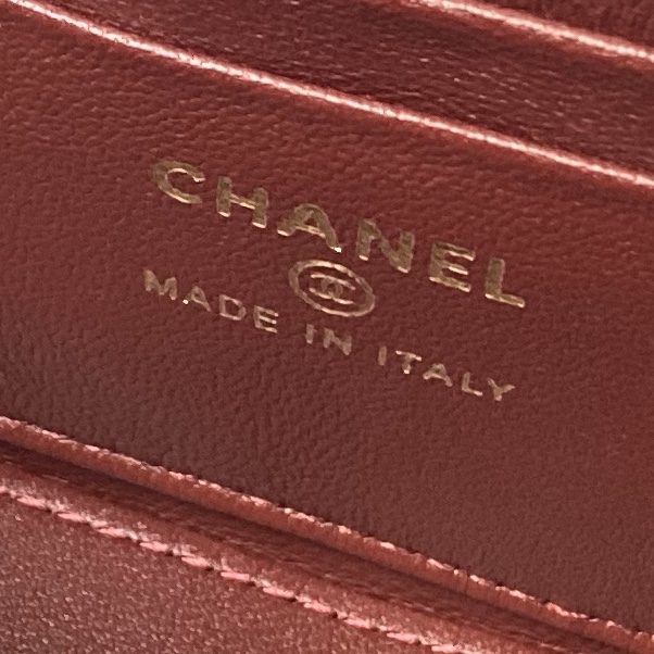 Ch**el cosmetic bags